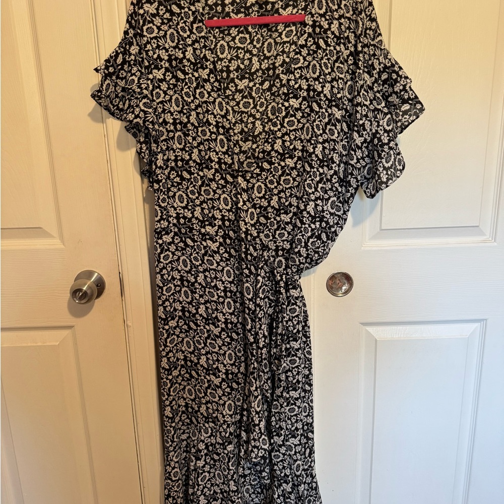 Floral Black and White Women's Dress